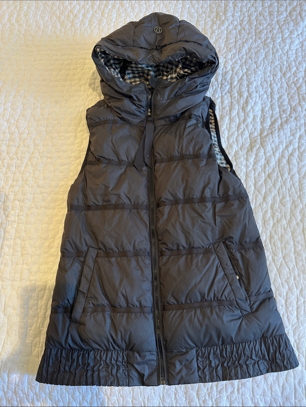 lululemon athletica Charcoal Quilted Hooded Puffer Vest - Sleeveless